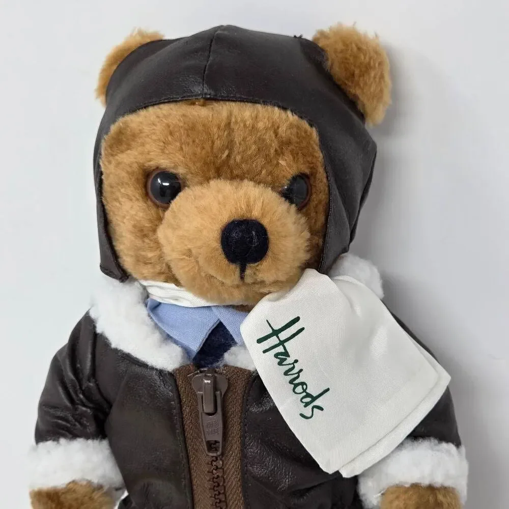 HARRODS AVIATOR MCGUIRE PILOT BEAR IN FAUX LEATHER BOMBER JACKET HAT & SCARF